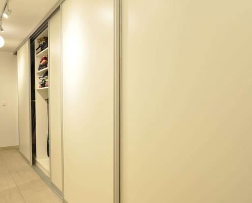 Ankleide_Schreinerei_Rauen_19147 (6)