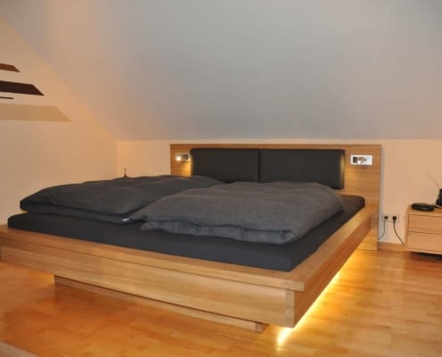 Bett_Schreinerei_Rauen_(12214)