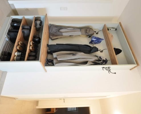 Garderobe_Schreinerei_Rauen_191592 (3)